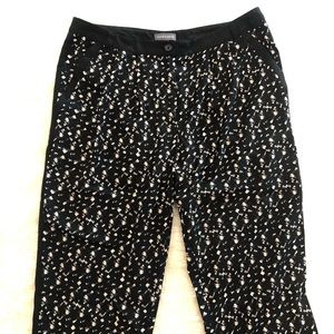 Vince Camuto Printed Trouser Pants